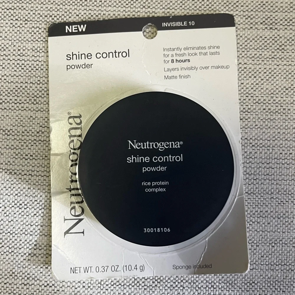 Neutrogena Shine Control Powder in Invisible 10